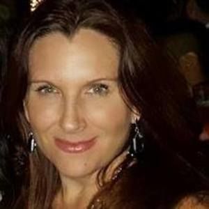 Meet your Posher, Liz